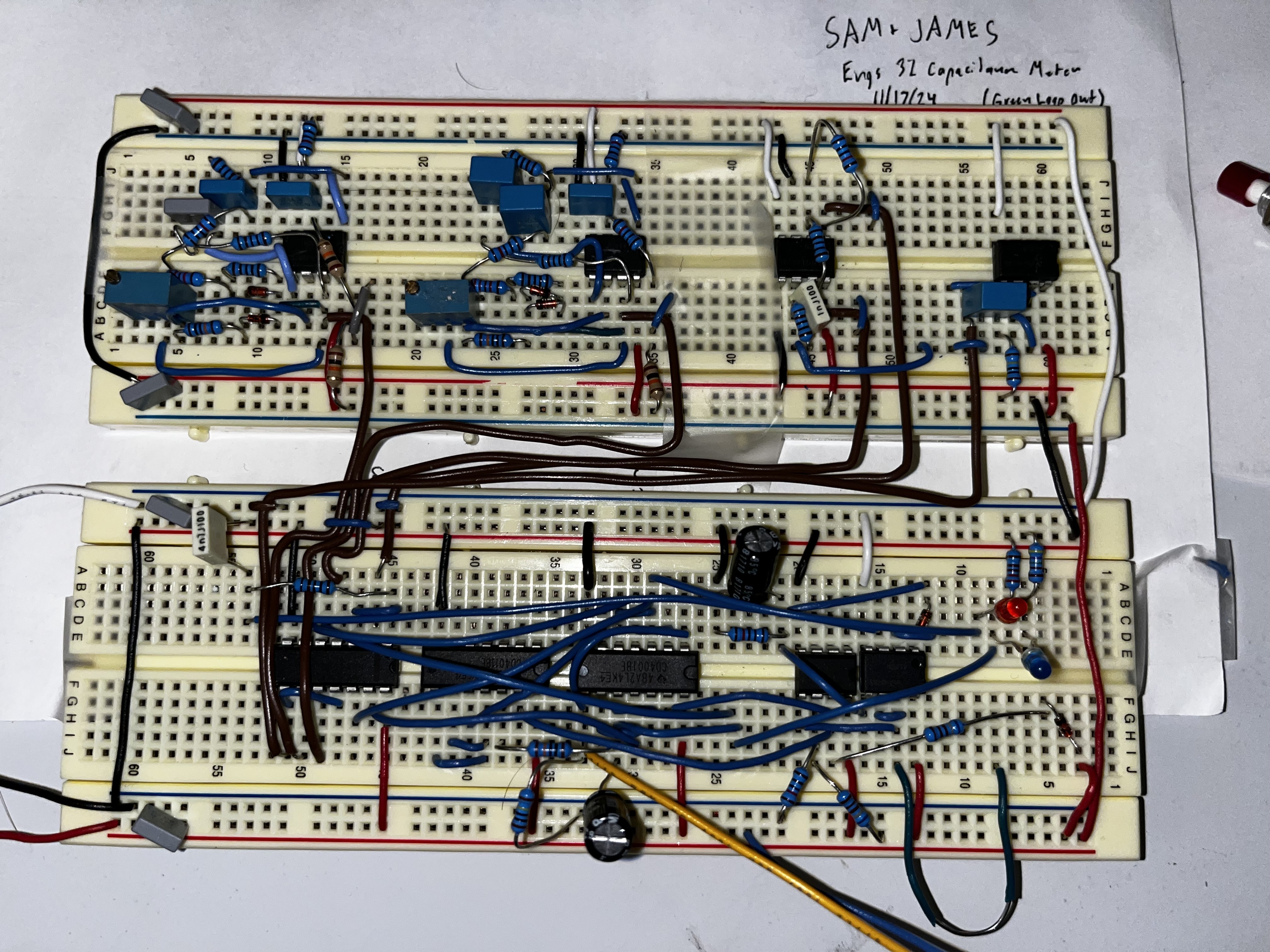 The overall capacitance meter implementation on a breadboard